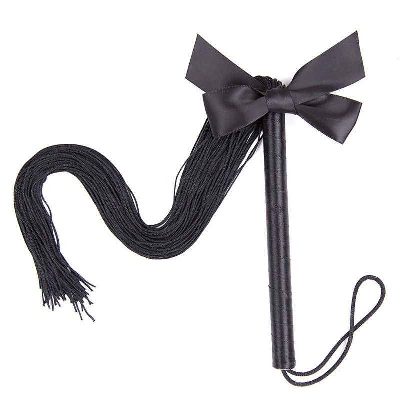 Tease Spanking Silk Whip With Handle Black Fetish Tassel Rope Paddle Adult Games Body Flogging Bdsm Slave Flirting Sex Toys 220411