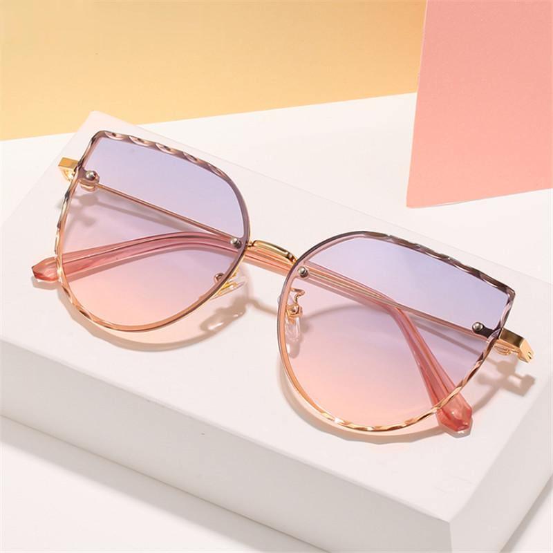 Sunglasses Cutting Lens Women Brand Designer Gradient Shades Sun Glasses Ladies Vintage Metal Blue Pink Eyeglasses UV400Sunglasses
Sunglasses Cutting Lens Women Brand Designer Gradient Shades Sun Glasses Ladies Vintage Metal Blue Pink Eyeglasses UV400Sunglasses