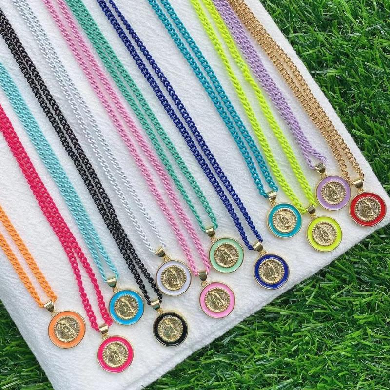 Pendant Necklaces 3 Styles Color Enamel Virgin Mary Necklace For Women Men Church Christian Prayer Jesus Religion JewelryPendant
Pendant Necklaces 3 Styles Color Enamel Virgin Mary Necklace For Women Men Church Christian Prayer Jesus Religion JewelryPendant