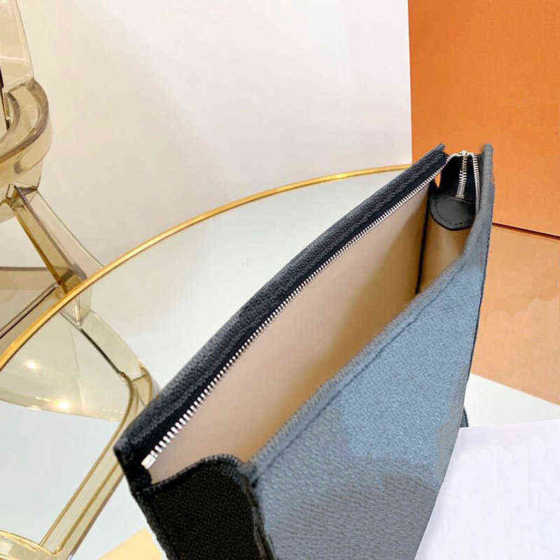 3A Woman Toilet pouch Cosmetic cases women handbag bags purse fashion flower checkers tote travel bag, Grey flower
3A Woman Toilet pouch Cosmetic cases women handbag bags purse fashion flower checkers tote travel bag, Grey flower