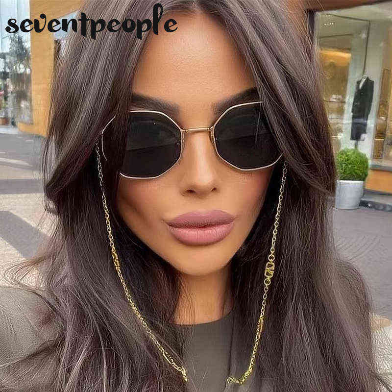 Fashion Metal Irregular Sunglasses with Chain Women 2022 Luxury Brand Designer Trendy Square Sun Glasses for Female Chic Eyewear Y220523
Fashion Metal Irregular Sunglasses with Chain Women 2022 Luxury Brand Designer Trendy Square Sun Glasses for Female Chic Eyewear Y220523