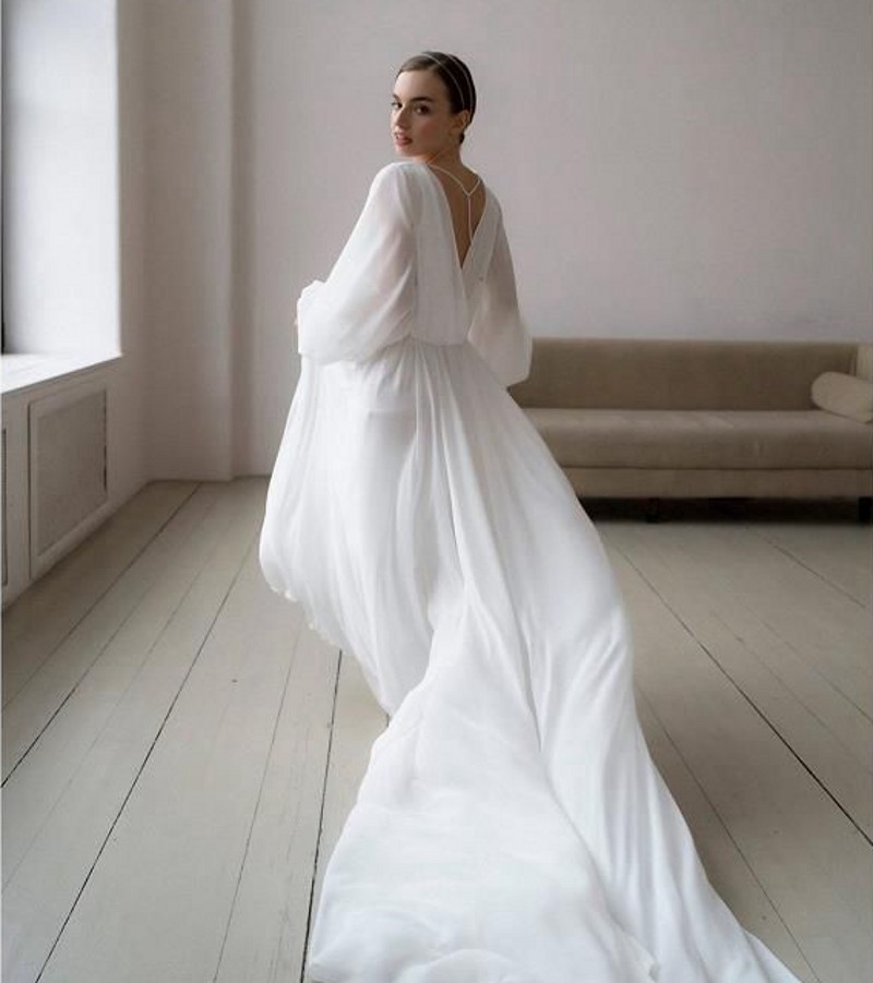 White Chiffon Scoop Long Sleeves A-Line Wedding Dresses 2022 Chapel Train Custom Made Bridal Gowns Vestidos De Noiva Simple