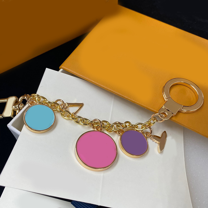Fashion Designer Keychain Handmade Leather Heart Pattern Mens Car Colour Keychains Women Bag Charm Hanging Decoration Pendant Accessories
Fashion Designer Keychain Handmade Leather Heart Pattern Mens Car Colour Keychains Women Bag Charm Hanging Decoration Pendant Accessories