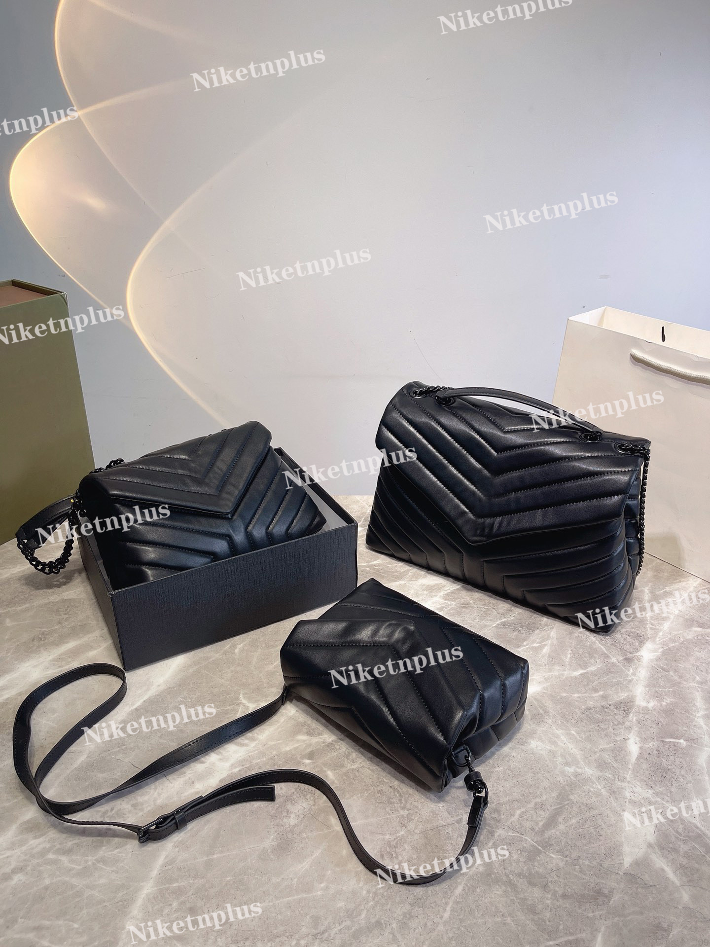 Designer square fat LOULOU mini chain bags womens luxury handbags shoulder bags high quality black mini bag 3 size, #1
Designer square fat LOULOU mini chain bags womens luxury handbags shoulder bags high quality black mini bag 3 size, #1