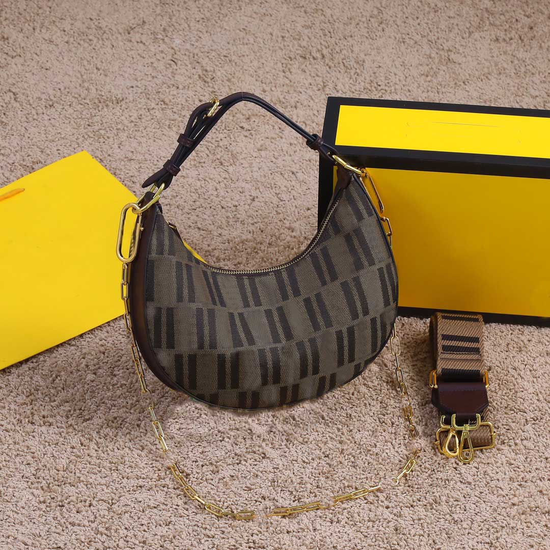 Wholesale fashion women armpit bag high quality leather canvas shoulder strap moon shape handbag Size 16 24 29 cm, Metal chain
Wholesale fashion women armpit bag high quality leather canvas shoulder strap moon shape handbag Size 16 24 29 cm, Metal chain