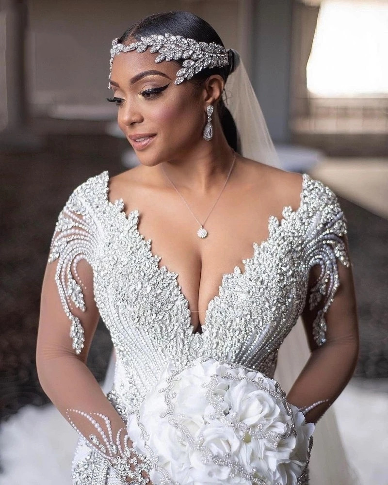 Amzing Crystal Princess Wedding Dresses 2022 Illusion Long Sleeve Beaded Plus Size Arabic Aso Ebi Royal Mermaid Bridal Gown Plus Size