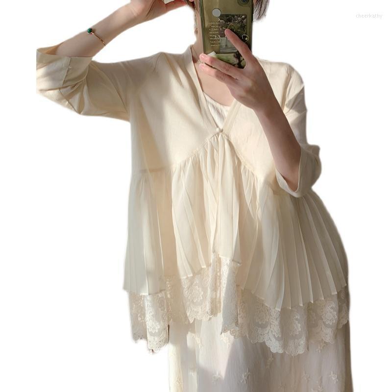 Women's Blouses & Shirts Summer Women V-neck Cotton Linen Shirt Japanese Mori Girl Chiffon Lace Patchwork Cardigan Sunscreen Loose Wide Beac, Light apricot
Women's Blouses & Shirts Summer Women V-neck Cotton Linen Shirt Japanese Mori Girl Chiffon Lace Patchwork Cardigan Sunscreen Loose Wide Beac, Light apricot
