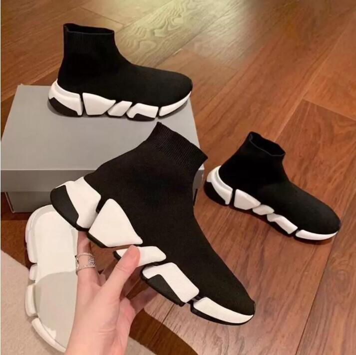 Designer Men Women Sock Shoes Speed 2.0 Casual Shoes Stretch-Knit Race Runner Sneakers High Top Sports Trainer Jogging Knit Walking Sneaker With Box, Color7
Designer Men Women Sock Shoes Speed 2.0 Casual Shoes Stretch-Knit Race Runner Sneakers High Top Sports Trainer Jogging Knit Walking Sneaker With Box, Color7