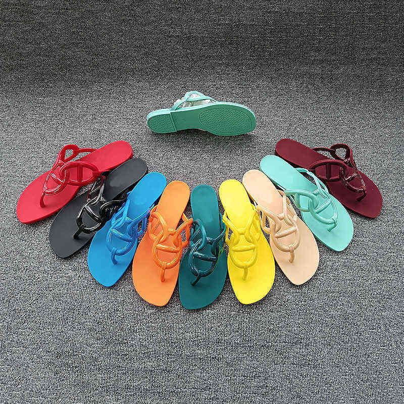 Herme Ms slippers Egerie sandals Pig nose herringbone women 2022 new summer net red flat bottom leisure h home, Dark green
Herme Ms slippers Egerie sandals Pig nose herringbone women 2022 new summer net red flat bottom leisure h home, Dark green