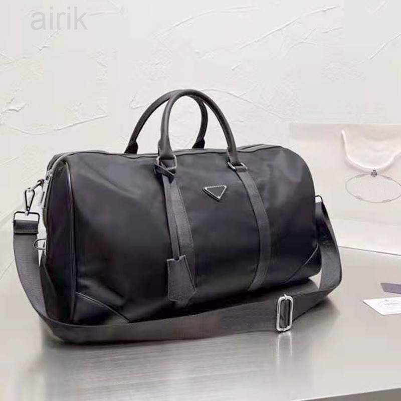 Airport Travel Bag Men And Women With The Same Original Hardware Classic Design Large Capacity Portable Diagonal Cross-functional Use, Make up the difference;not a package
Airport Travel Bag Men And Women With The Same Original Hardware Classic Design Large Capacity Portable Diagonal Cross-functional Use, Make up the difference;not a package