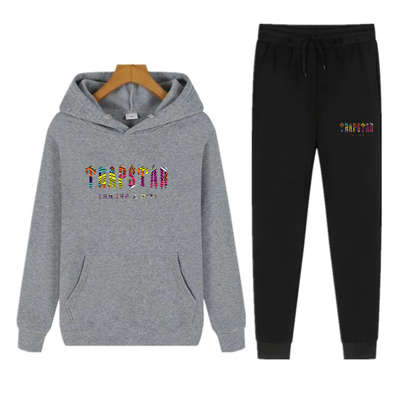 Designer Tracksuit Men basketball Sweat Suits Autumn high quality Mens Clothing Pullovers Sweater Tracksuits Hoodie Pants Sports Shirts Fall Winter Track Suit, Gray
Designer Tracksuit Men basketball Sweat Suits Autumn high quality Mens Clothing Pullovers Sweater Tracksuits Hoodie Pants Sports Shirts Fall Winter Track Suit, Gray