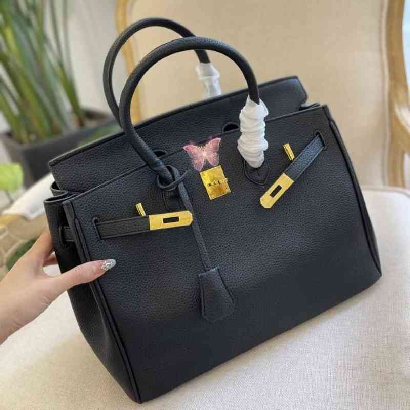 Advanced Texture Aimajia Bag Women's Fashion Atmosphere Menger Handbag Single Shoulder Platinum, Black 
Advanced Texture Aimajia Bag Women's Fashion Atmosphere Menger Handbag Single Shoulder Platinum, Black
