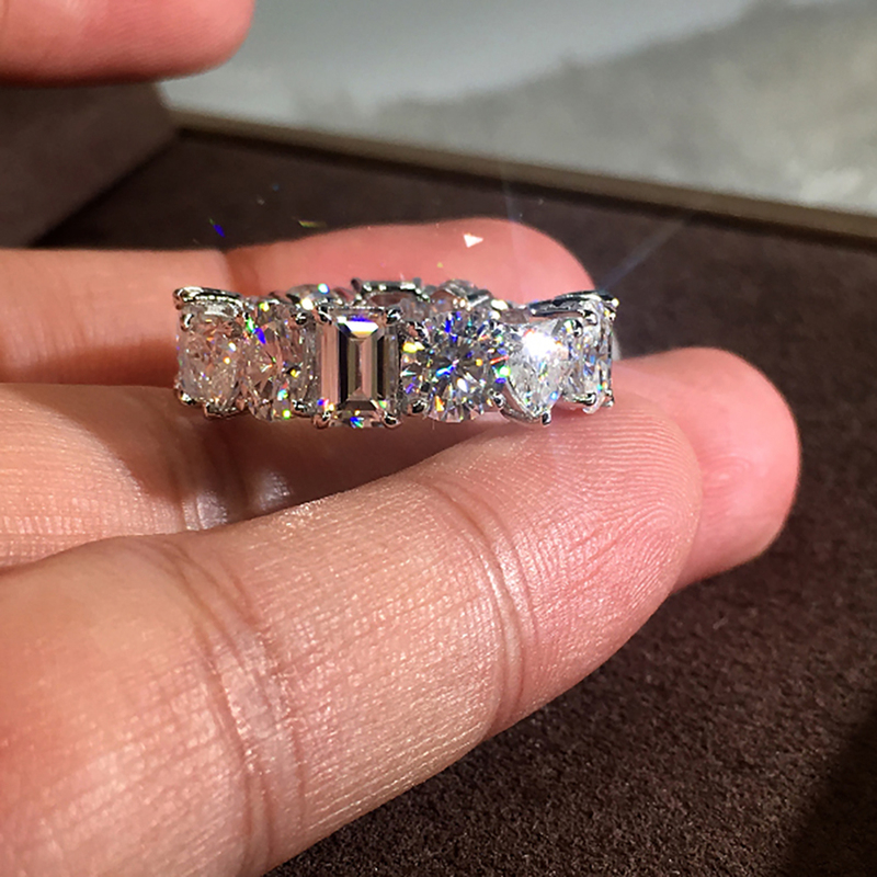 10K Au417 White Gold Women Wedding Party Engagement Ring 0.5 Caat Each Round Oval Heart Emerald Moissanites Diamond Ring Trendy