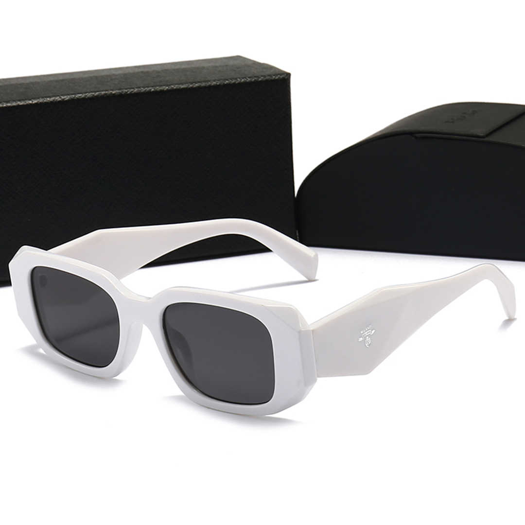 Glasses Fashion Vintage Men and Women Summer Sun Glasses Female Colorful Square Eyeglasses Designer Glasses
Glasses Fashion Vintage Men and Women Summer Sun Glasses Female Colorful Square Eyeglasses Designer Glasses