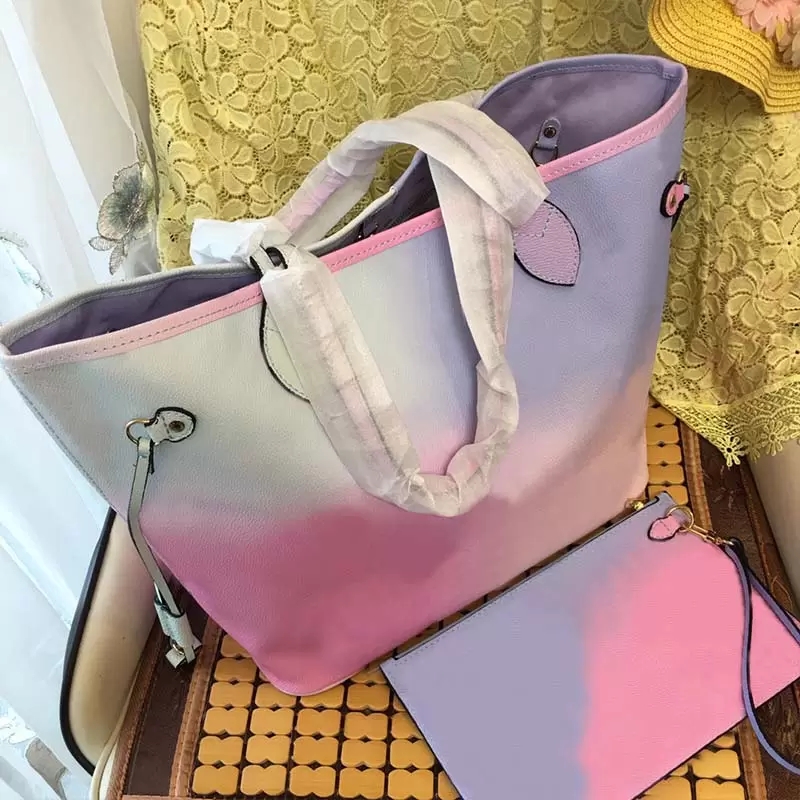 2022 Top Quality Women's totes Crossbody Bags Gradient Canvas Handbag Fashion Duplex Printing Different Style purse, Black
2022 Top Quality Women's totes Crossbody Bags Gradient Canvas Handbag Fashion Duplex Printing Different Style purse, Black