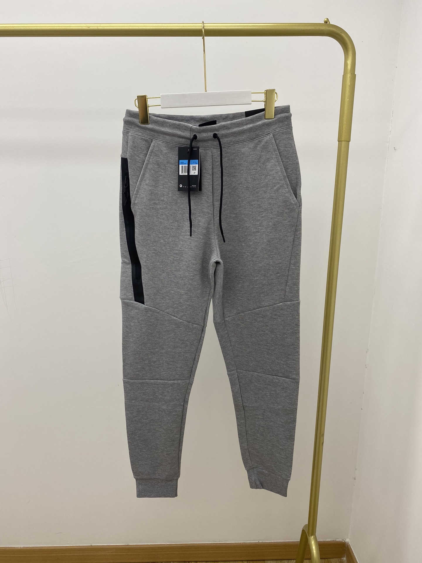 Female Tech Fleece Mens Sport Pants Designer Jackets Space Cotton Trousers Tracksuit Bottoms Joggers Camo Running Pant Two Piece Set -XXL V687
Female Tech Fleece Mens Sport Pants Designer Jackets Space Cotton Trousers Tracksuit Bottoms Joggers Camo Running Pant Two Piece Set -XXL V687