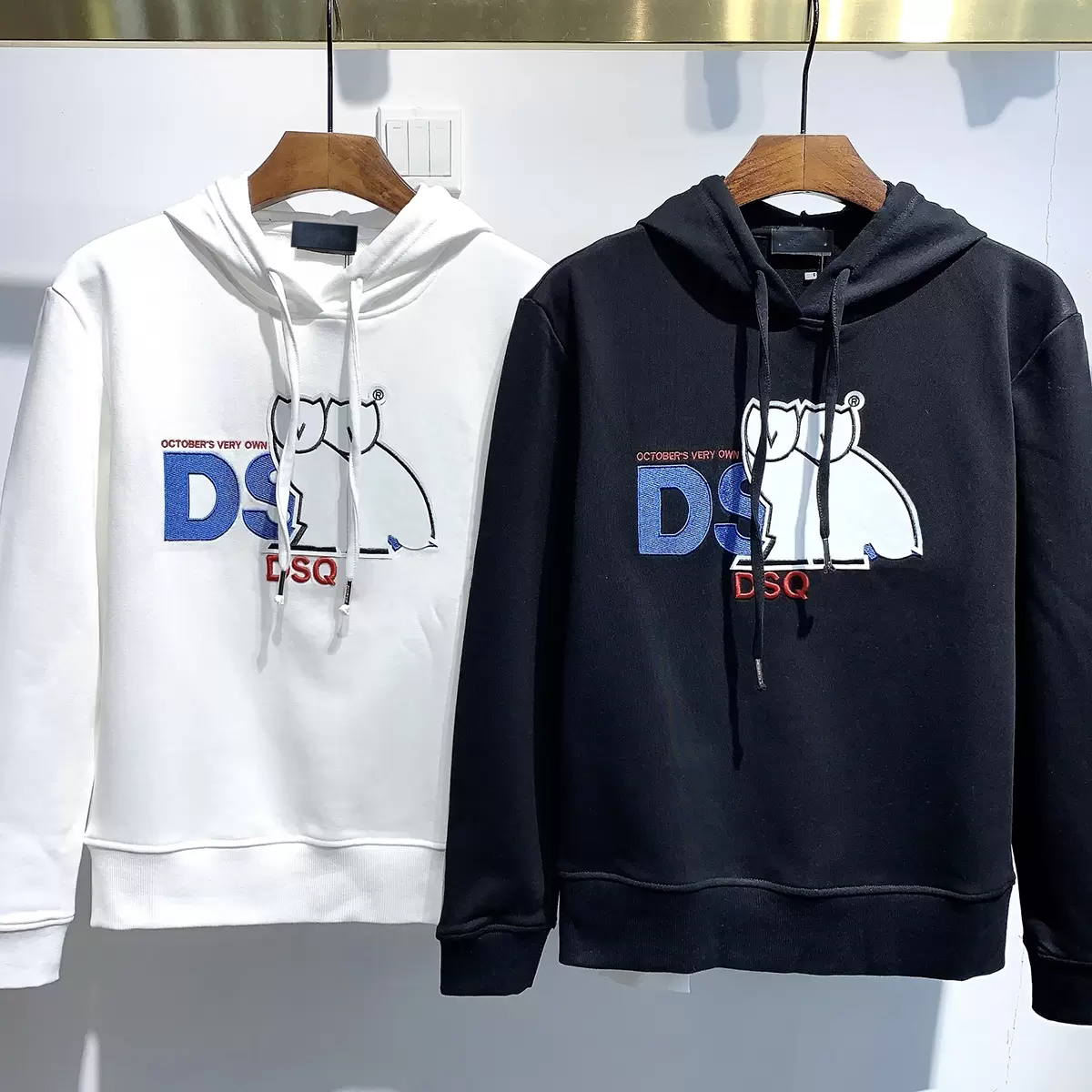 DSQSURY Hoody New Mens Designer Hoodies Italy fashion Sweatshirts Autumn Print DSQ Hoodie Male Top Quality 100% Cotton Tops DS379, Black
DSQSURY Hoody New Mens Designer Hoodies Italy fashion Sweatshirts Autumn Print DSQ Hoodie Male Top Quality 100% Cotton Tops DS379, Black