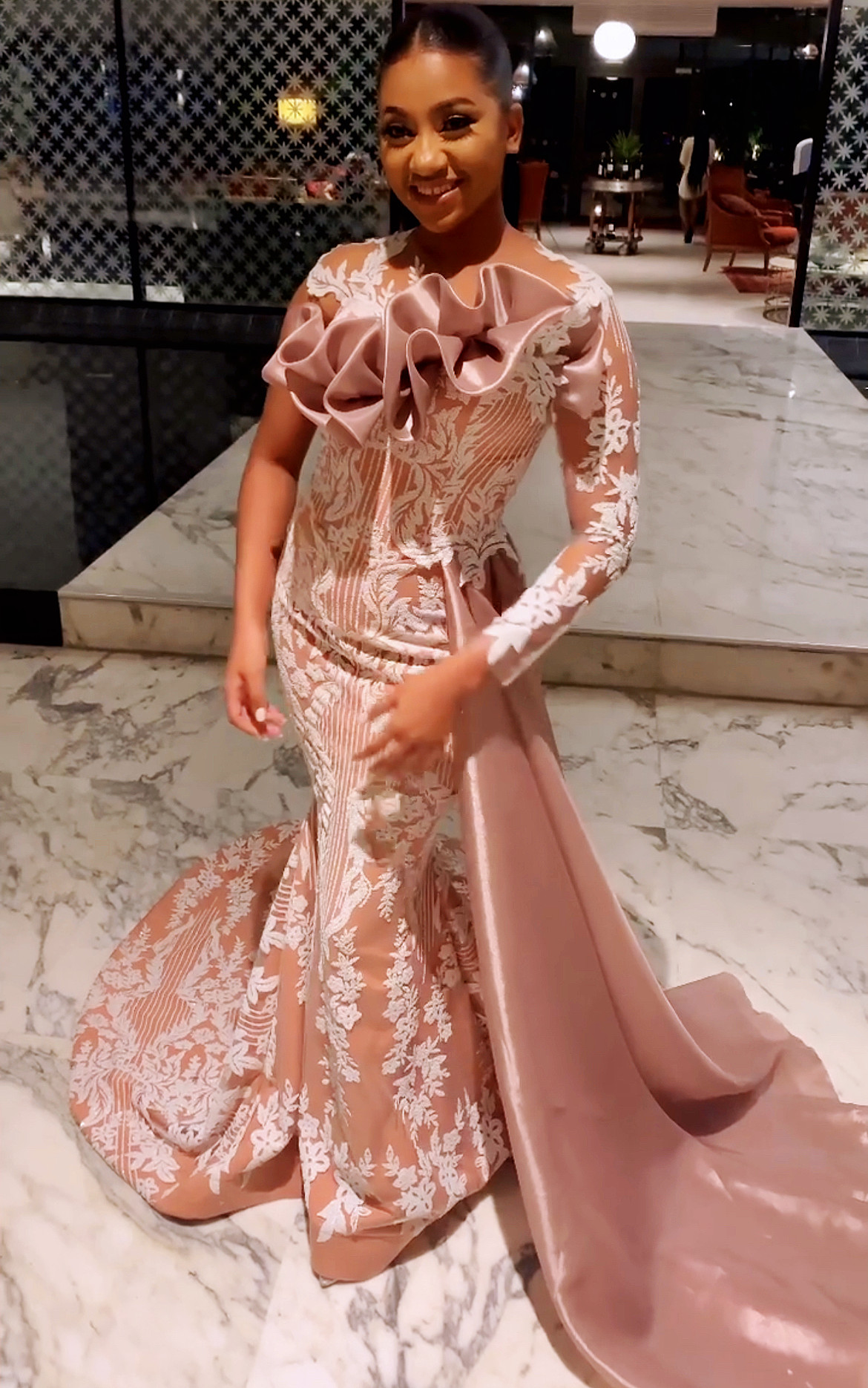 2022 Plus Size Arabic Aso Ebi Champagne Mermaid Lace Prom Dresses Sheer Neck Evening Formal Party Second Reception Birthday Engagement Gowns Dress ZJ2