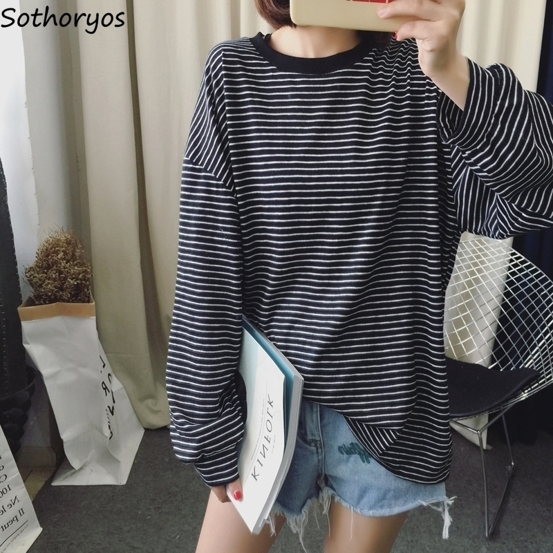Tshirts Women Striped ONeck Loose Retro Trendy Long Sleeve T Shirt Student Korean Allmatch Soft Womens Tops Casual Cute Y200412, Black
Tshirts Women Striped ONeck Loose Retro Trendy Long Sleeve T Shirt Student Korean Allmatch Soft Womens Tops Casual Cute Y200412, Black