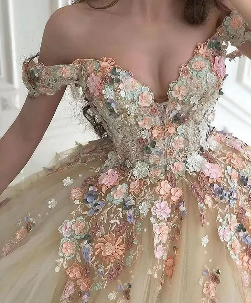 Fairy Champagne Princess Wedding Dresses Handmade Flowers Lace Floral Off Shoulder Sweep Train Plus Size Bridal Party Gowns Vestidos De Novia