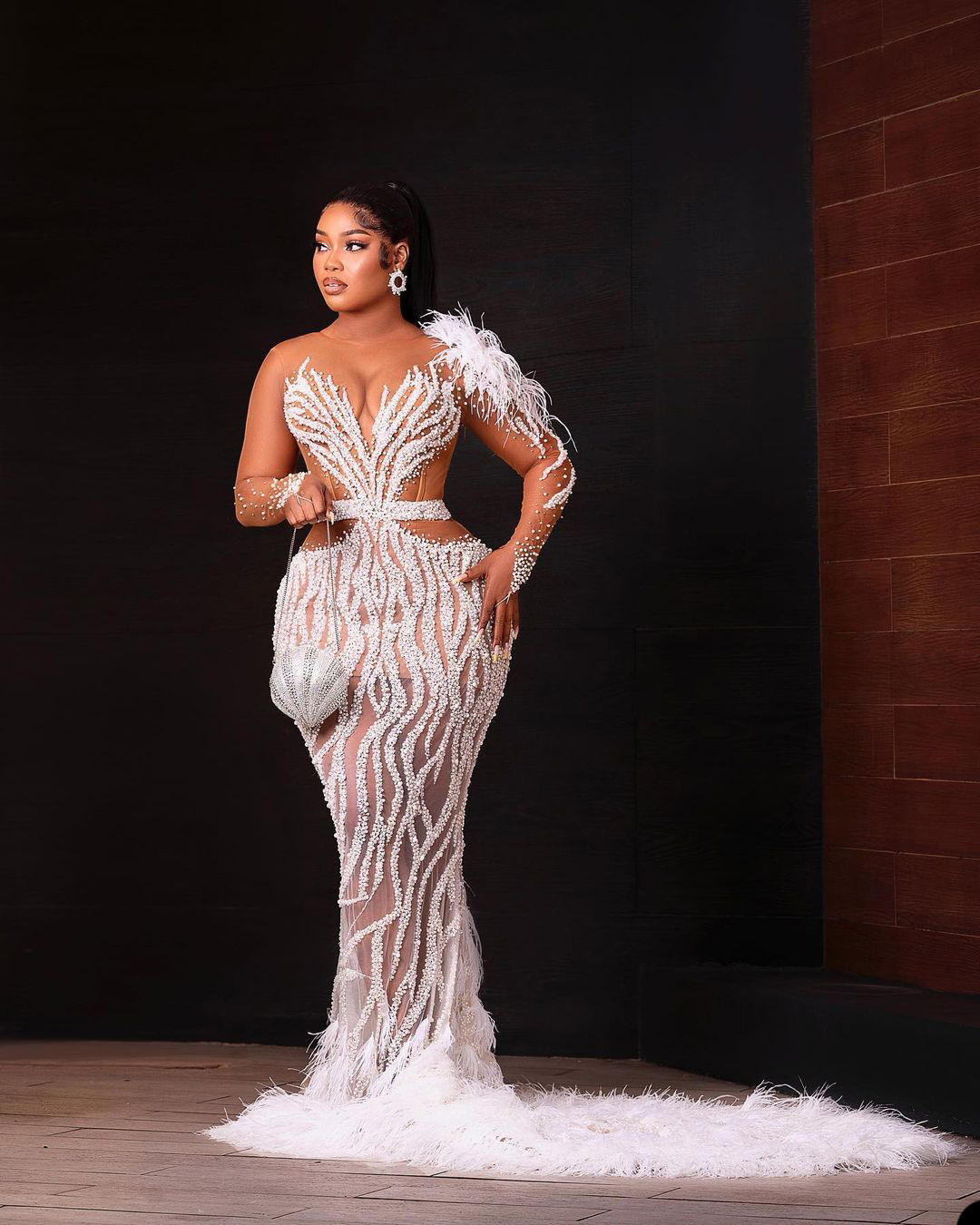 White Mermaid Evening Dresses Glitter Lace Sequins Appliques Feather Floor Length Long Sleeves Sexy V Neck Strapless Custom Made Robe Plus Size Party 