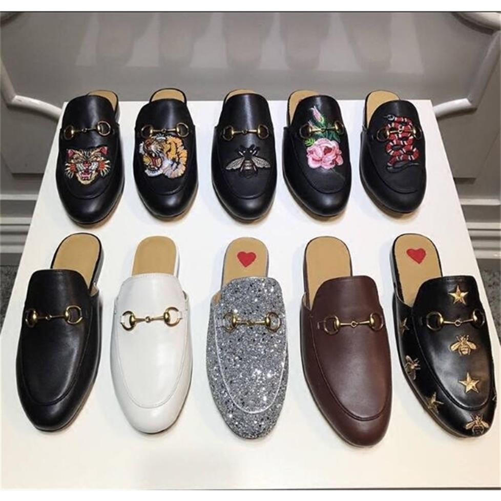 Luxury Men Leather Loafers Muller Designer Slipper s Shoes with Buckle Fashion Princetown Slippers Brown Casual Mules Flats 38-46226U, Black leather without red heart
Luxury Men Leather Loafers Muller Designer Slipper s Shoes with Buckle Fashion Princetown Slippers Brown Casual Mules Flats 38-46226U, Black leather without red heart