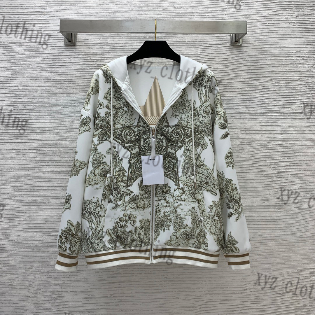 2022 double sided DR jacket couple outfit hoodies jackets for women CD early spring designer bee embroidery printed hooded zip coat brand outwear for lady size SML, Ivory
2022 double sided DR jacket couple outfit hoodies jackets for women CD early spring designer bee embroidery printed hooded zip coat brand outwear for lady size SML, Ivory