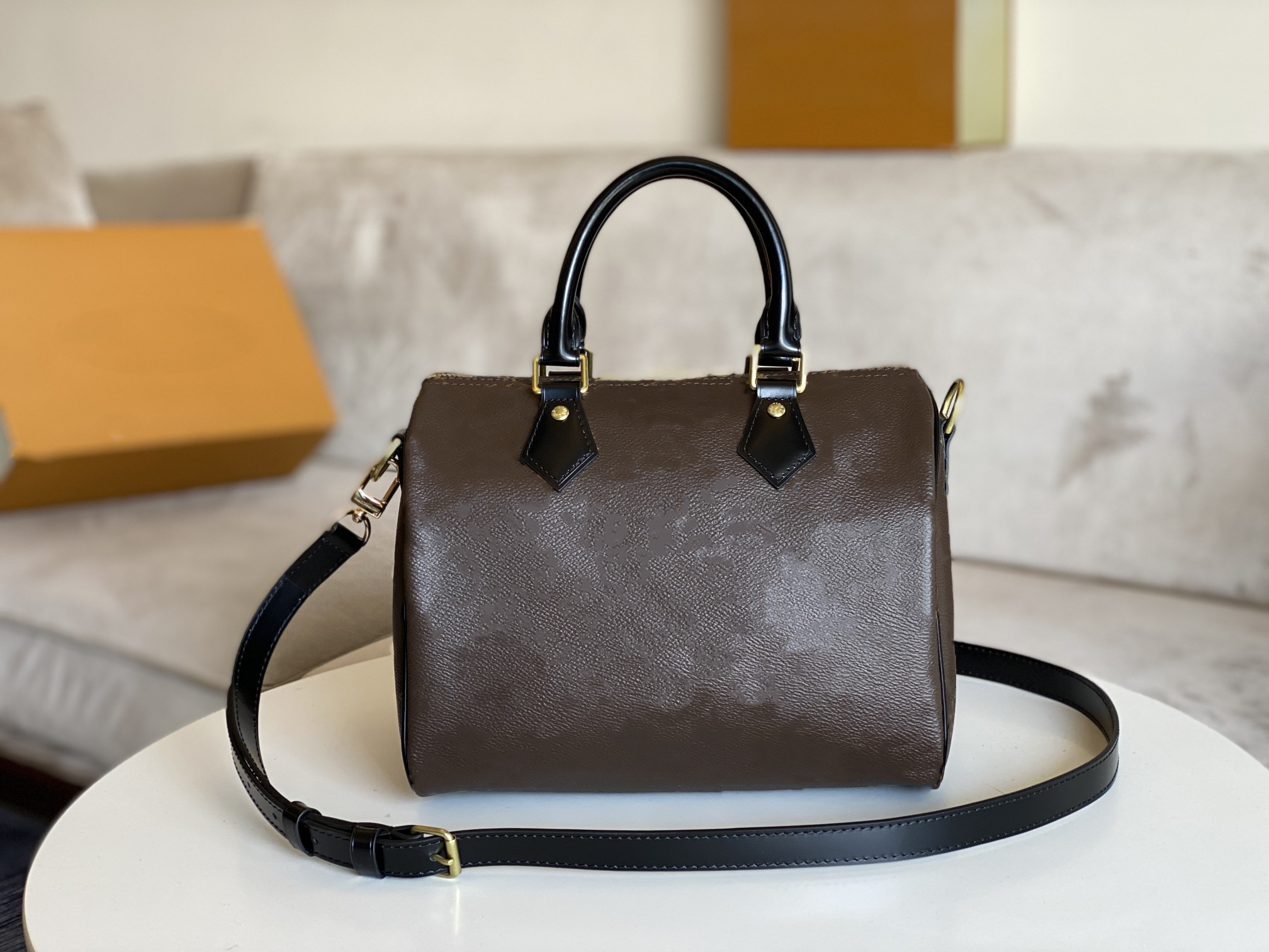 designer bags speedy Bandouliere 25 Fashion Handbag Wallet Shoulder Bag classic top quality, Clear
designer bags speedy Bandouliere 25 Fashion Handbag Wallet Shoulder Bag classic top quality, Clear