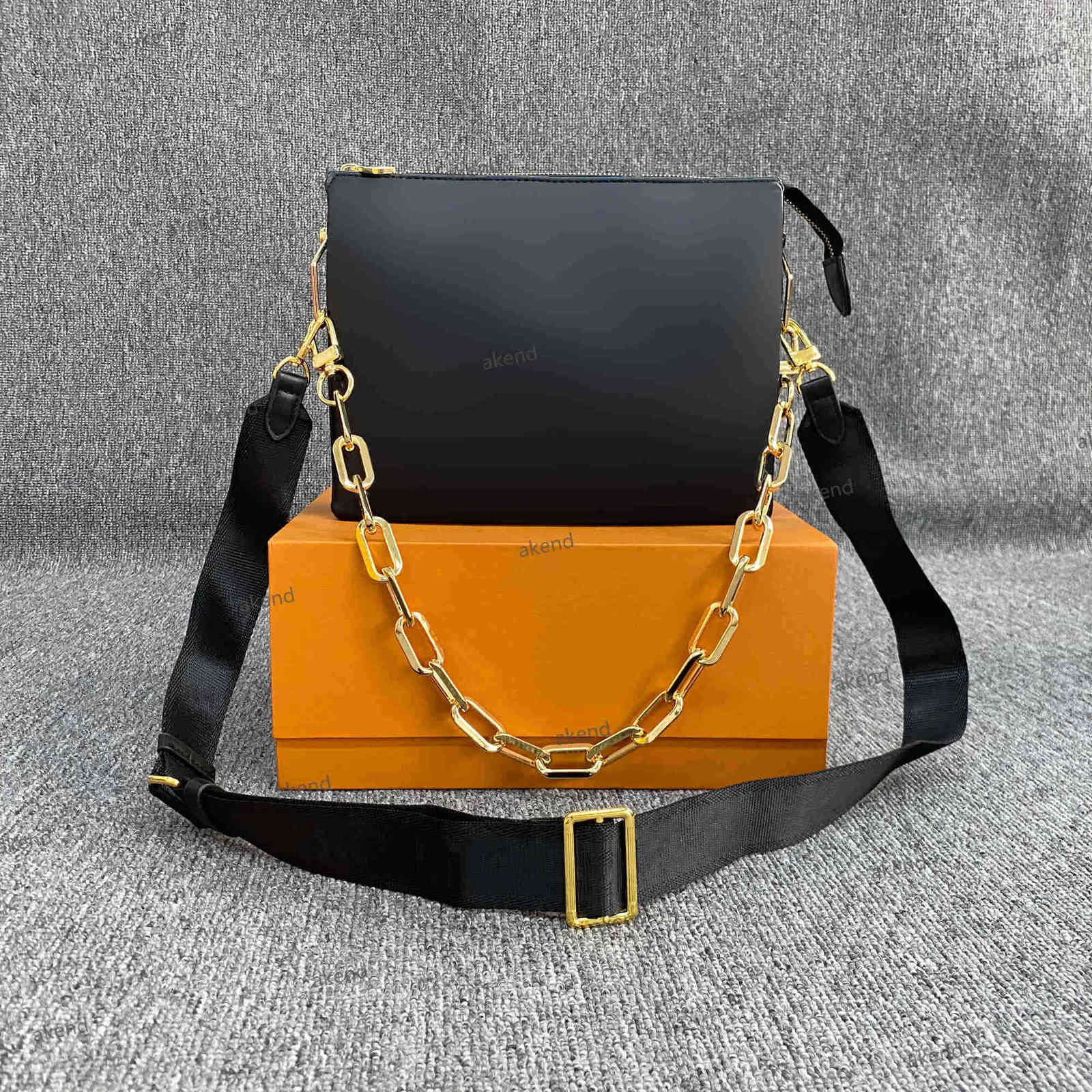 Top quality Luxury Designer Genuine Bags leather COUSSIN Women's men tote crossbody mylon fashion Messenger wallet Camera Cases card pockets, Black
Top quality Luxury Designer Genuine Bags leather COUSSIN Women's men tote crossbody mylon fashion Messenger wallet Camera Cases card pockets, Black