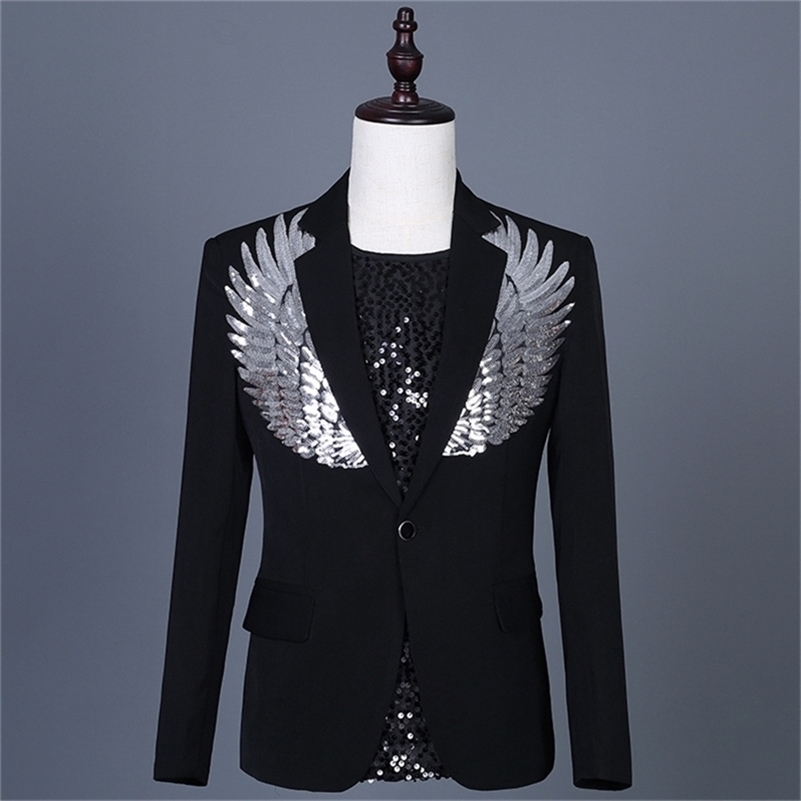 Casual Jacket with Sequined Wings Black Blazer for Men Slim Groom Wedding Suit Nightclub Party Stage Costume 220510
Casual Jacket with Sequined Wings Black Blazer for Men Slim Groom Wedding Suit Nightclub Party Stage Costume 220510