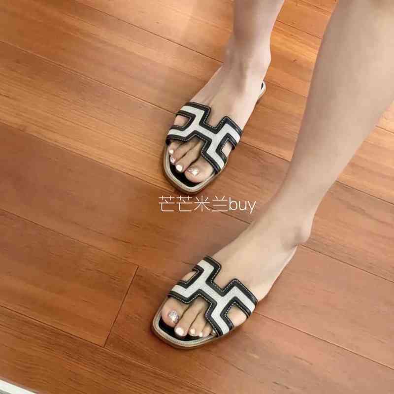Designer Herms Slippers Genuine Leather Non Abrasive Womens 2023 Popular Korean Beach Tourism h Home Ant Have Logo
Designer Herms Slippers Genuine Leather Non Abrasive Womens 2023 Popular Korean Beach Tourism h Home Ant Have Logo