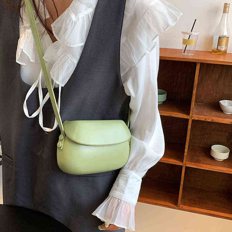 Luxury Brand Mini PU Leather Crossbody Bags for Women 2022 Summer Simple Fashion Handbags and Purses Female Shoulder Sling Bags, Yellow
Luxury Brand Mini PU Leather Crossbody Bags for Women 2022 Summer Simple Fashion Handbags and Purses Female Shoulder Sling Bags, Yellow