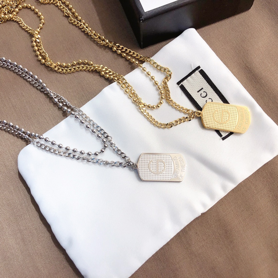 Luxury Designer Fashion Necklace Choker Chain 925 Silver Plated 18K Gold Plated Stainless Steel Letter Pendant Necklaces For Women Jewelry X415
Luxury Designer Fashion Necklace Choker Chain 925 Silver Plated 18K Gold Plated Stainless Steel Letter Pendant Necklaces For Women Jewelry X415