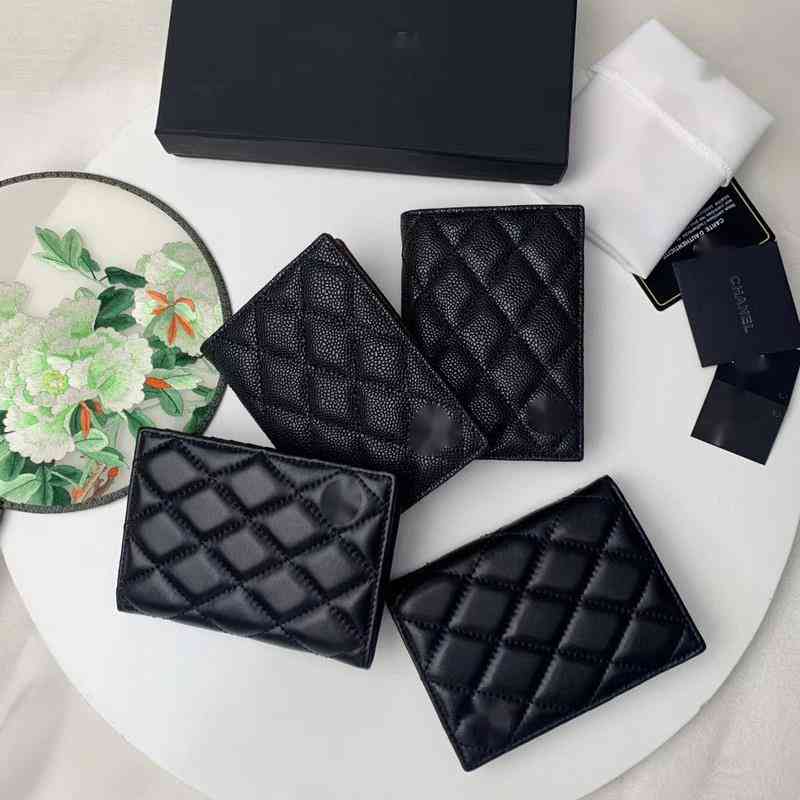 Luxury Brand design 2372 Letter plaid CC chain short wallet lambskin women's le boy pocket caviar Leather zipper card pack coin Purse Clutch Pouches
Luxury Brand design 2372 Letter plaid CC chain short wallet lambskin women's le boy pocket caviar Leather zipper card pack coin Purse Clutch Pouches