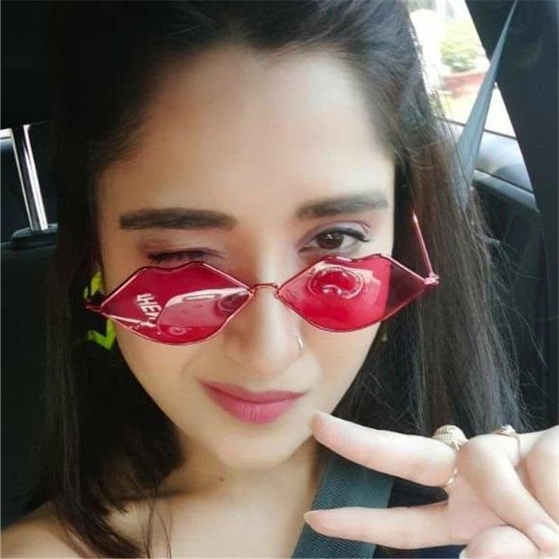 Sunglasses 2022 Women Cute Lovely Metal Shades Sexy Lips Sun Glasses With UV Protection HD LensSunglasses
Sunglasses 2022 Women Cute Lovely Metal Shades Sexy Lips Sun Glasses With UV Protection HD LensSunglasses