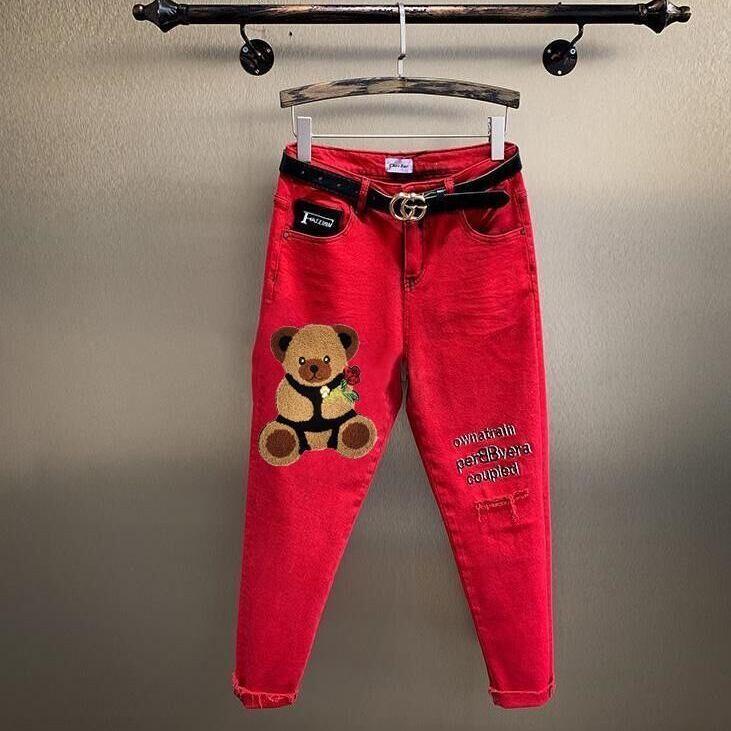 Women's Jeans Women Red Denim Pants 2022 Spring Autumn Bear Embroidery Hole Trousers High Waist Stretch Ankle-length Jean Streetwear Lady
Women's Jeans Women Red Denim Pants 2022 Spring Autumn Bear Embroidery Hole Trousers High Waist Stretch Ankle-length Jean Streetwear Lady