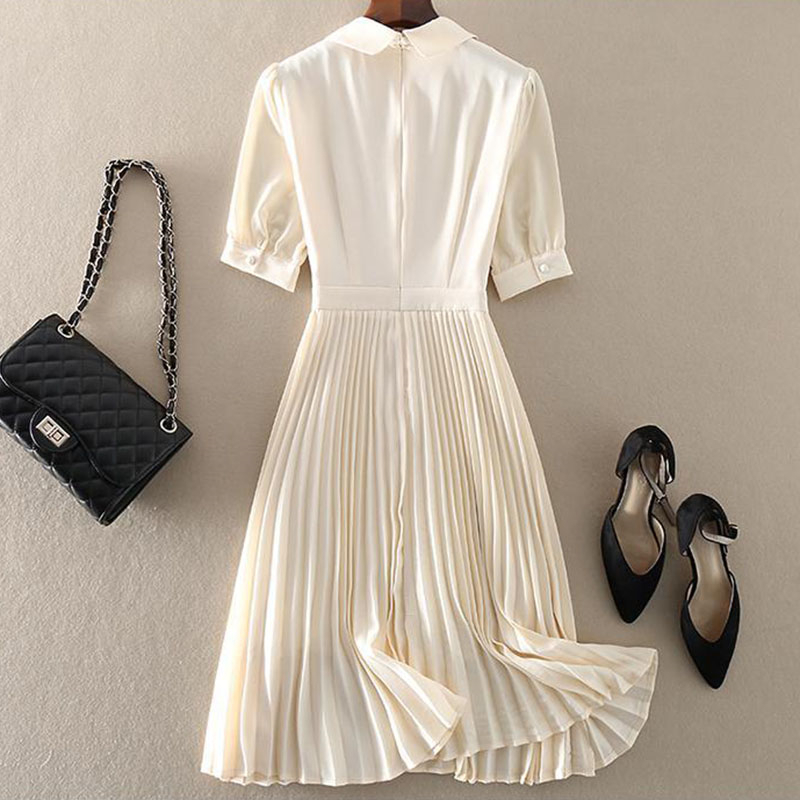 Vintage Embroidered Pleated Dress Women Summer Chic Sweet Short Sleeve Midi Party Elegant Slim Waist A Line es 220613