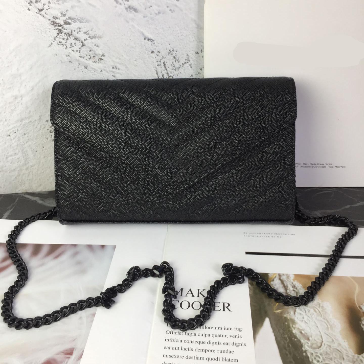Top Handbags shoulder Bag WOC caviar wallet Women luxurys Fashion black envelope bag With Box Female card holder High Quality Lady Crossbody Designers Bags
Top Handbags shoulder Bag WOC caviar wallet Women luxurys Fashion black envelope bag With Box Female card holder High Quality Lady Crossbody Designers Bags