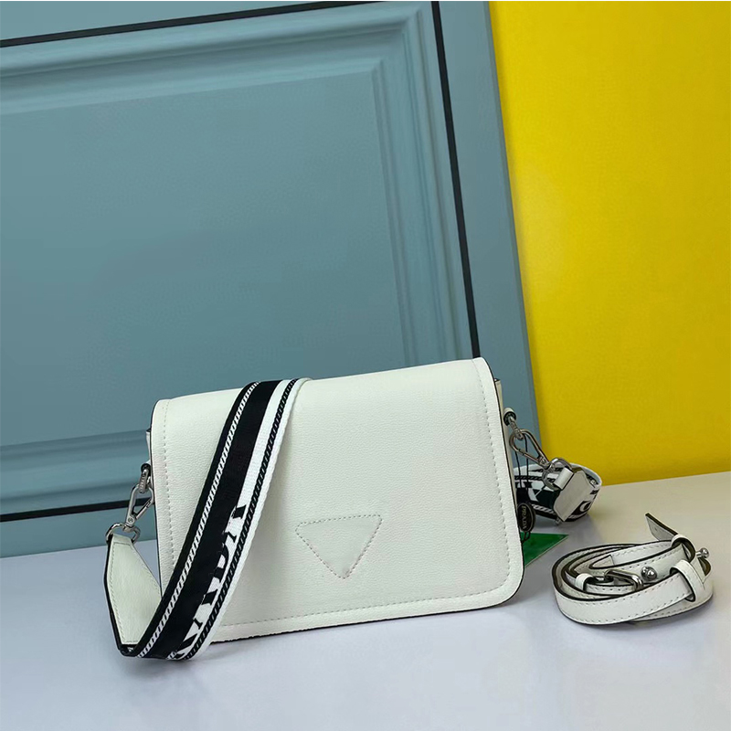 Top Quality Women Mens Shoulder Bag Fashion Mini Messenger bags Coated Canvas Genuine Leather Classic Cross Body Bag With DustBag, More pictures
Top Quality Women Mens Shoulder Bag Fashion Mini Messenger bags Coated Canvas Genuine Leather Classic Cross Body Bag With DustBag, More pictures
