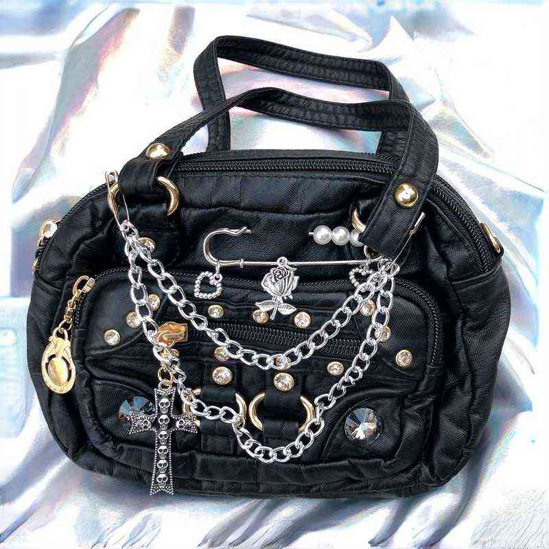Evening Bags Gothic Shouder Bag Women 2022 Japanese Harajuku Y2k Crossbody Womens Wallets and Handbags Pearl Pin Top Handle Pouch 220630, Baolan
Evening Bags Gothic Shouder Bag Women 2022 Japanese Harajuku Y2k Crossbody Womens Wallets and Handbags Pearl Pin Top Handle Pouch 220630, Baolan