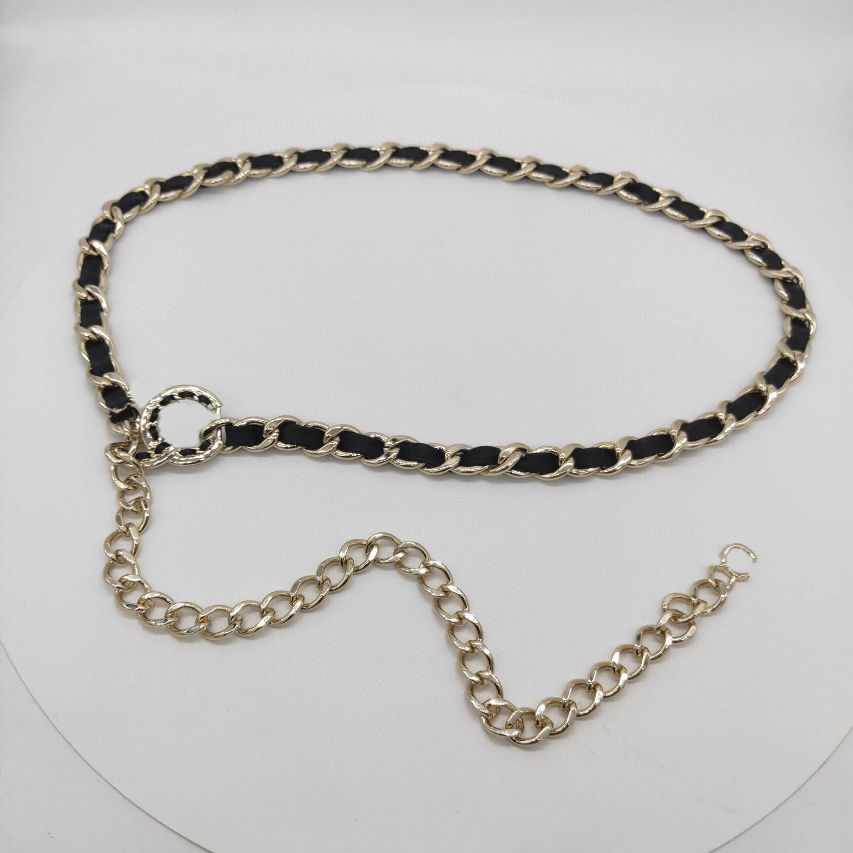 2022 Top quality Charm pendant belt with genuine leather and chain design in 18k gold plated for women wedding jewelry gift have box stamp PS7696
2022 Top quality Charm pendant belt with genuine leather and chain design in 18k gold plated for women wedding jewelry gift have box stamp PS7696