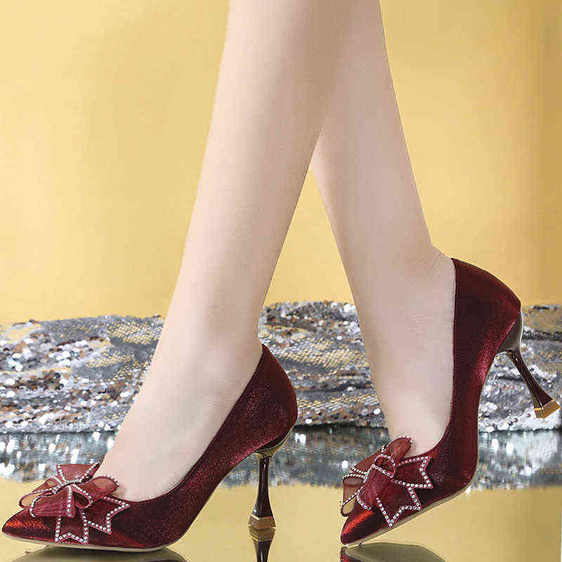 Dress Shoes Sandals Crystal Bowtie Needle Heel Pumps Women 2022 New Pointy Toe Satin Wedding Lady Sexy Super High Heels Woman 220416, Red
Dress Shoes Sandals Crystal Bowtie Needle Heel Pumps Women 2022 New Pointy Toe Satin Wedding Lady Sexy Super High Heels Woman 220416, Red