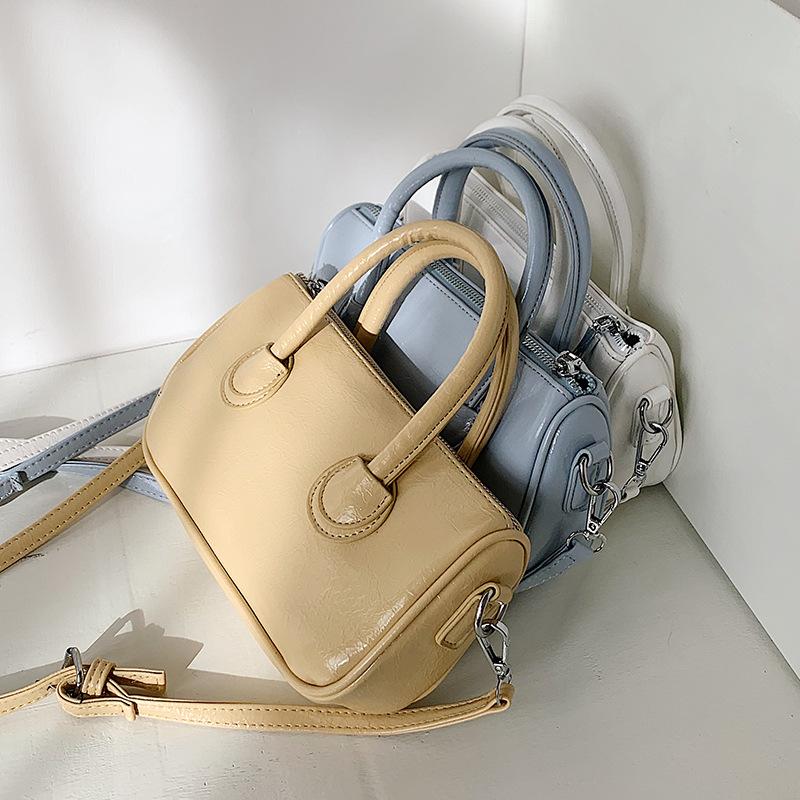 Evening Bags Fashion Luxury Handbags Women Designer Vintage Shoulder Bag Chain Messenger Crossbody Pack Purse, Black
Evening Bags Fashion Luxury Handbags Women Designer Vintage Shoulder Bag Chain Messenger Crossbody Pack Purse, Black