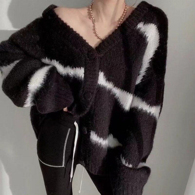 Sweaters for Women Aesthetic Cute Knitted Crochet Tops Thick Cardigans Woman Y2k Harajuku Autumn Winter Vintage Korean Fashion 220817