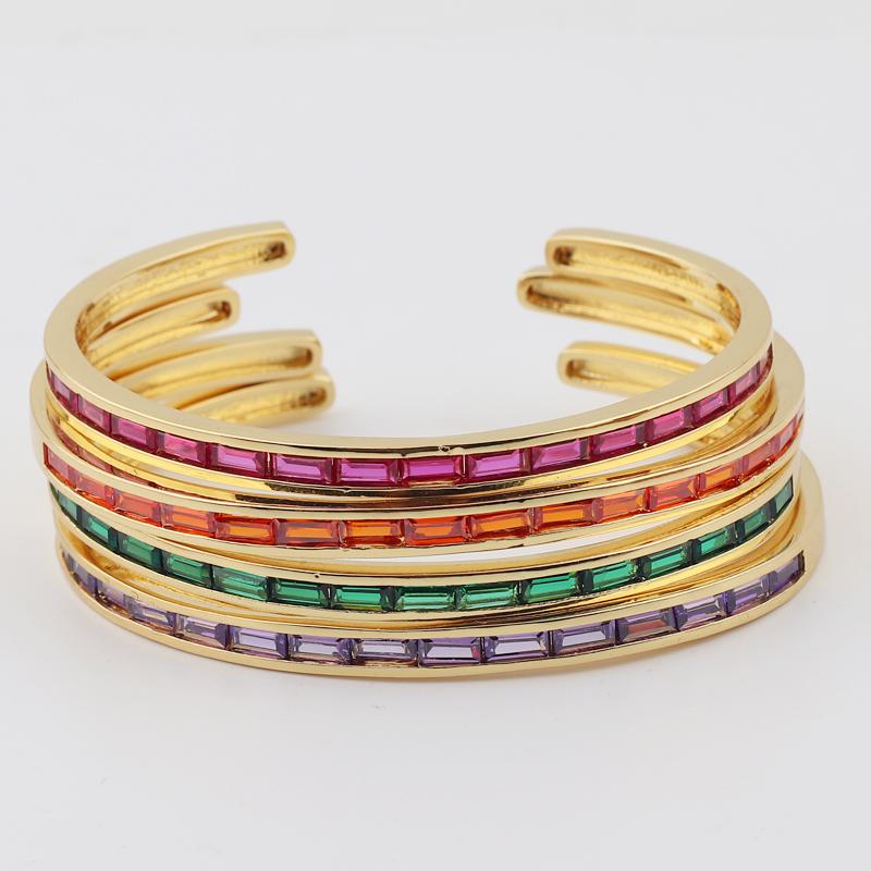 Bangle Gold Plated Luxury Purple/Green/Red Crystal Bangles For Women Cubic Zircon Open Bracelets Jewelry WholesaleBangleBangle
Bangle Gold Plated Luxury Purple/Green/Red Crystal Bangles For Women Cubic Zircon Open Bracelets Jewelry WholesaleBangleBangle