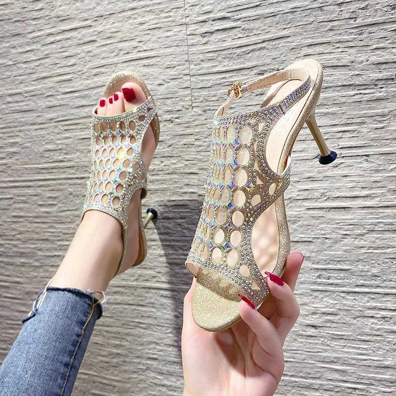 Sandals Women High Heeled Rhinestone Fashion Sexy Summer Shoes Ankle Buckle Strap Black GoldSandals
Sandals Women High Heeled Rhinestone Fashion Sexy Summer Shoes Ankle Buckle Strap Black GoldSandals