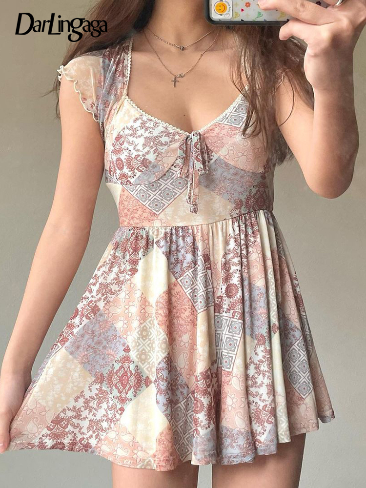 Y2K Retro Fashion Graphic Printing Pleated Summer Dress Clothes Frill Casual Dresses for Women Aesthetic Tie Sundress, Print
Y2K Retro Fashion Graphic Printing Pleated Summer Dress Clothes Frill Casual Dresses for Women Aesthetic Tie Sundress, Print