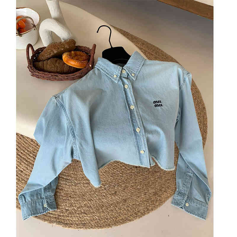 Women' Blouses Shirts wash embroidered letters short raw denim jacket early autumn button up shi OR8T, 2# box
Women' Blouses Shirts wash embroidered letters short raw denim jacket early autumn button up shi OR8T, 2# box