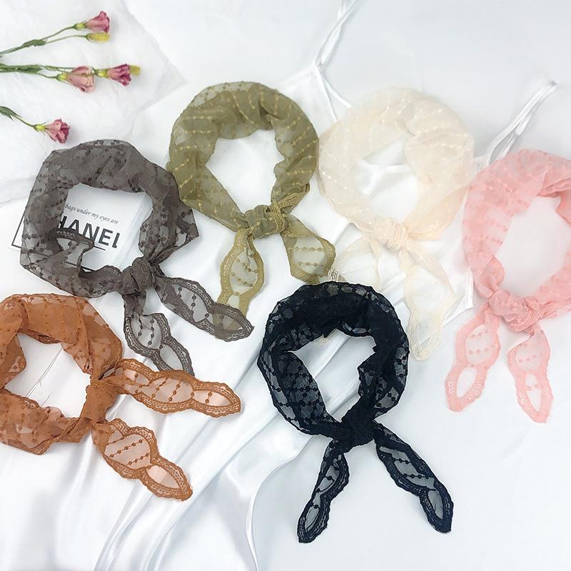 Scarves Spring Summer Embroidered Women Lace Stripe Triangle Scarf Fashion Hair Tie Decoration Neckerchief 85cm
Scarves Spring Summer Embroidered Women Lace Stripe Triangle Scarf Fashion Hair Tie Decoration Neckerchief 85cm
