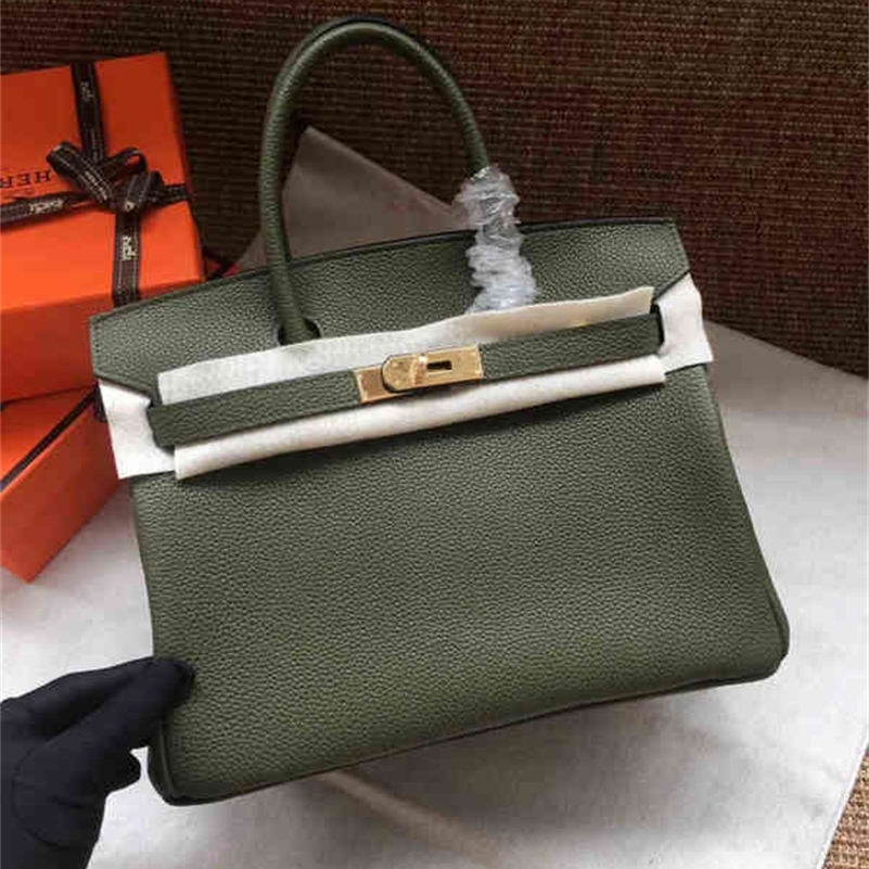 Herme Handbags Designer Family Birkins Bag Litchi h Pattern Leather Bag Women's Head Layer Leather Fashion Portable Year Wedding Bag HOBT
Herme Handbags Designer Family Birkins Bag Litchi h Pattern Leather Bag Women's Head Layer Leather Fashion Portable Year Wedding Bag HOBT